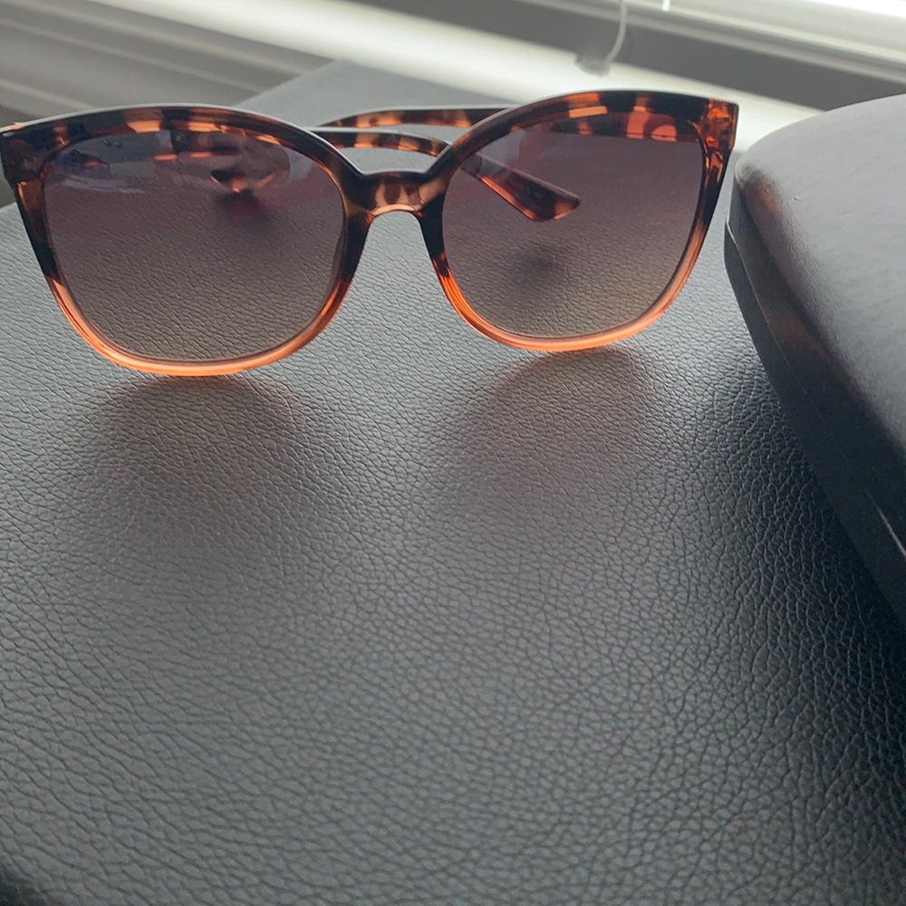 Ann Taylor Sunglasses